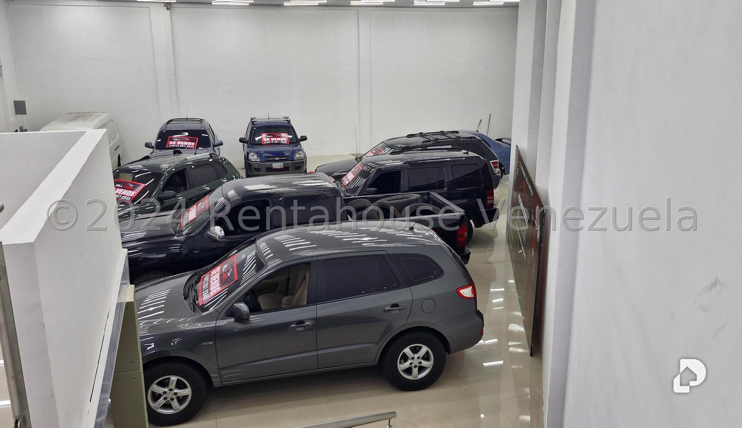 Local comercial en Los Cortijos de Lourdes, Caracas – 8