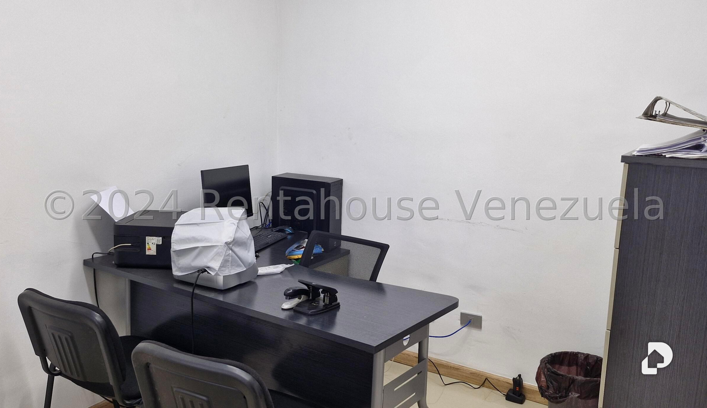 Local comercial en Los Cortijos de Lourdes, Caracas – 15