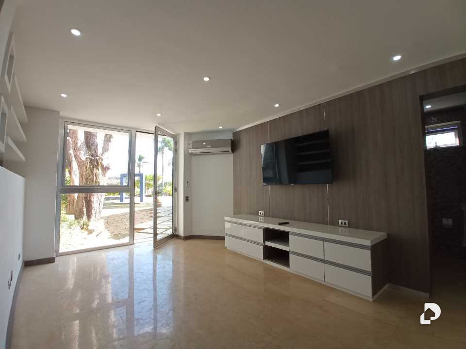 Casa en La Lagunita, Caracas – 25