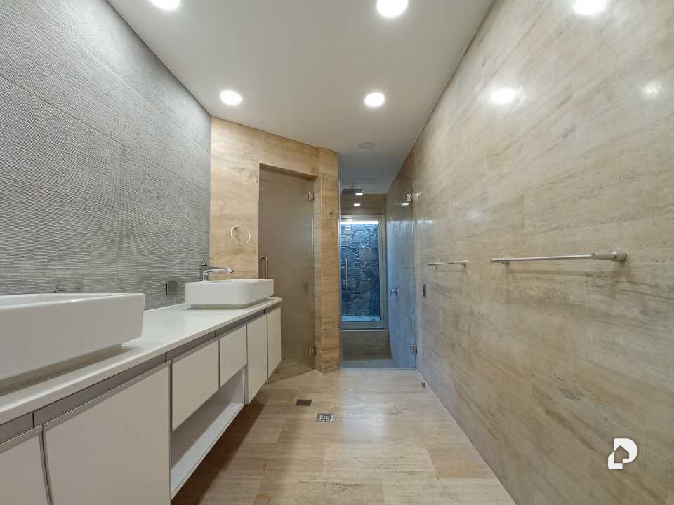 Casa en La Lagunita, Caracas – 18