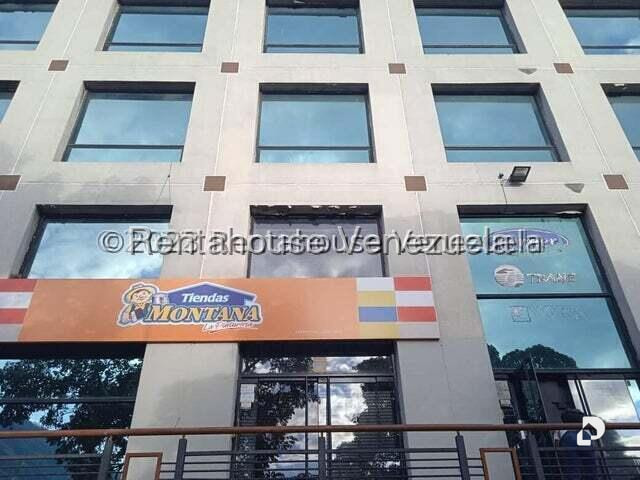 Local comercial en La Urbina, Caracas