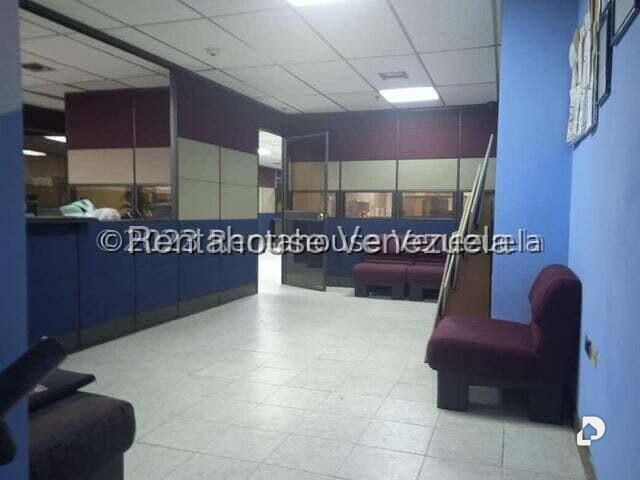 Local comercial en La Urbina, Caracas
