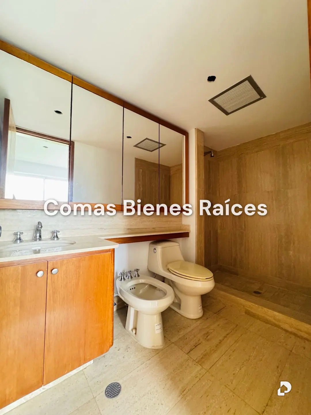 Townhouse in Caurimare, Caracas – 24