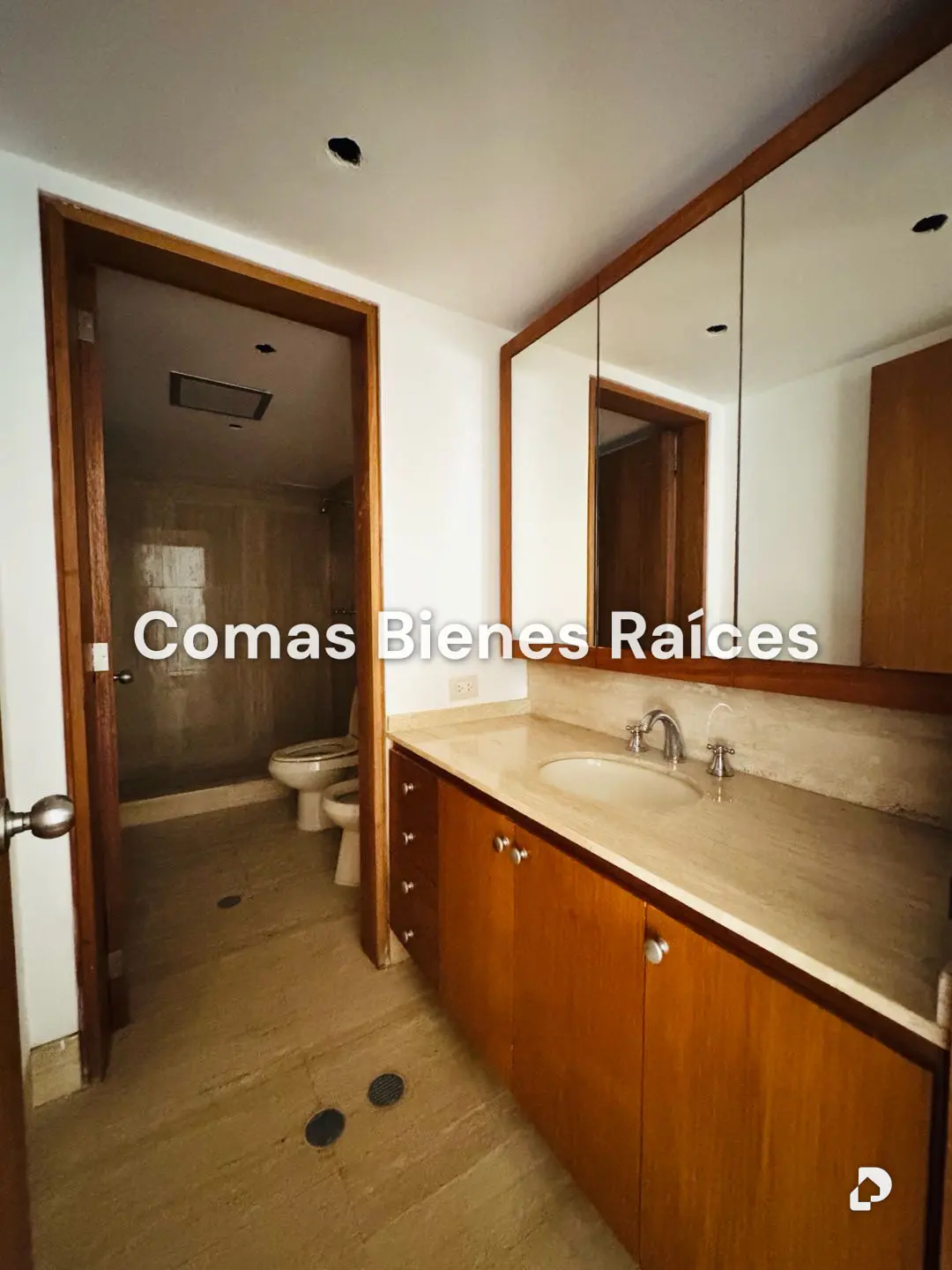 Townhouse in Caurimare, Caracas – 20