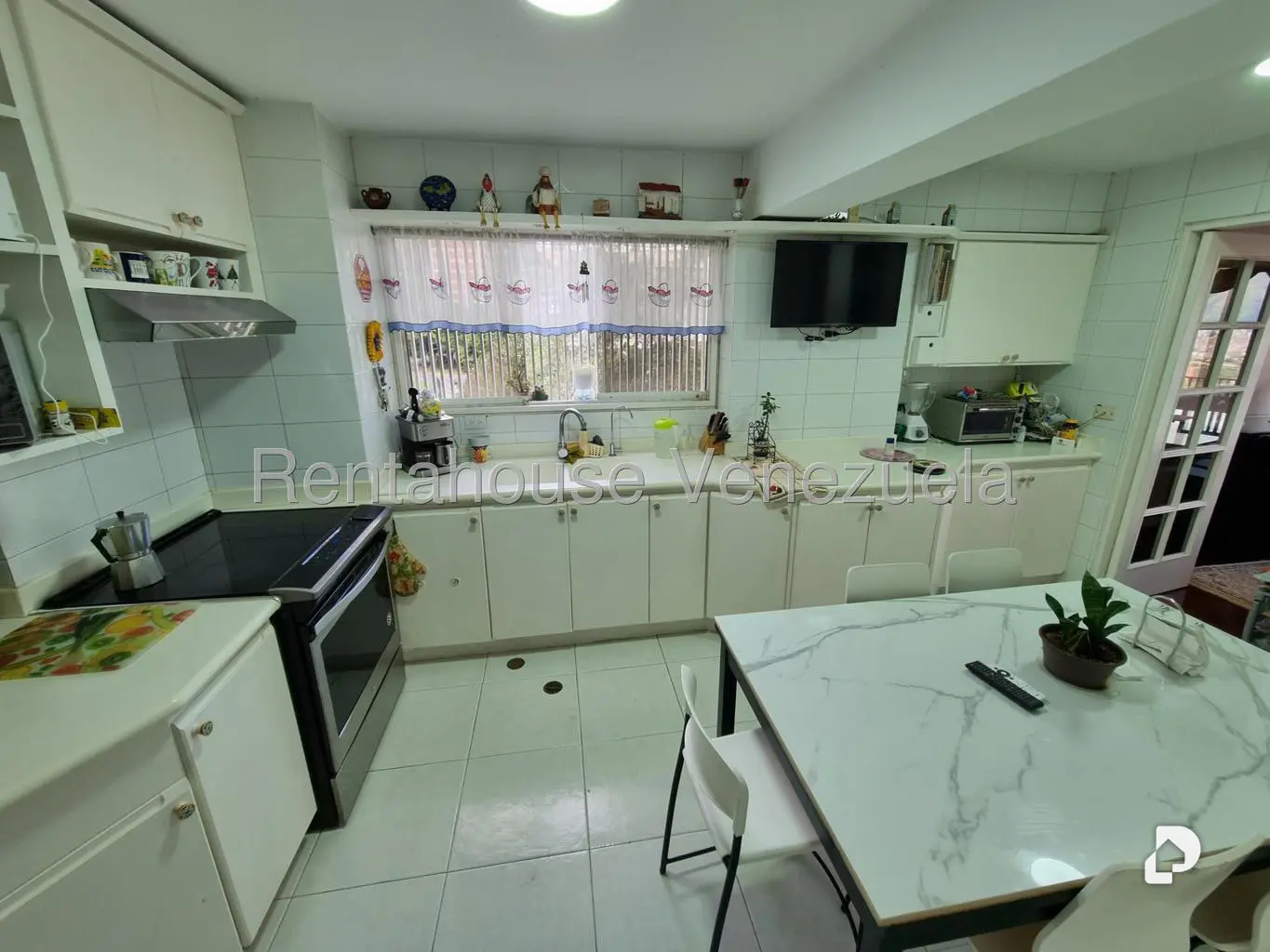 Apartamento en Los Naranjos (del Cafetal), Caracas – 17