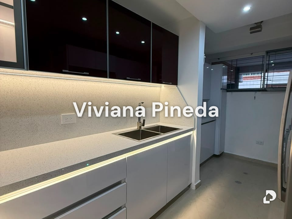 Townhouse en Mañongo, Naguanagua – 20