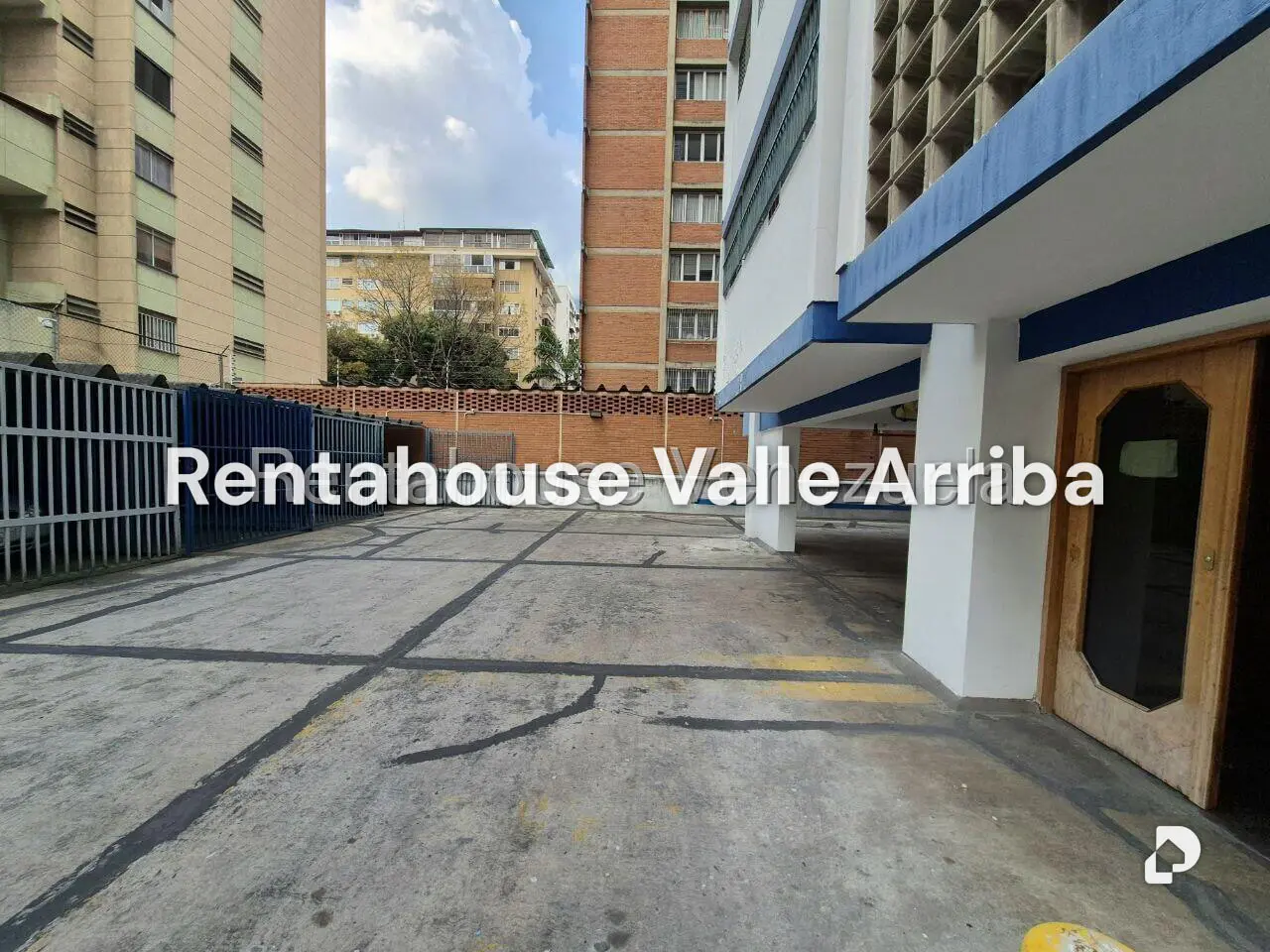 Apartamento en Los Palos Grandes, Caracas – 27