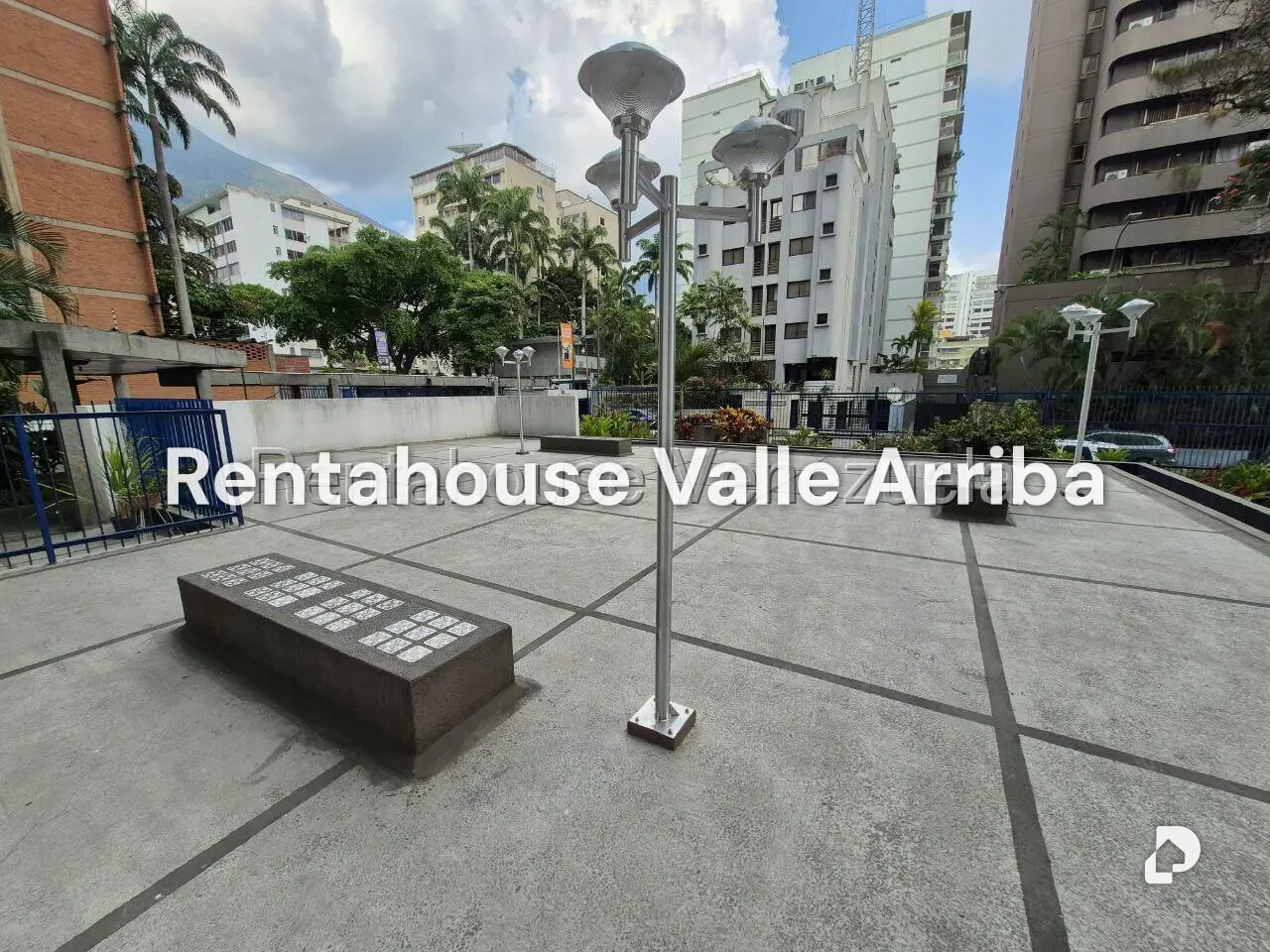 Apartamento en Los Palos Grandes, Caracas – 25