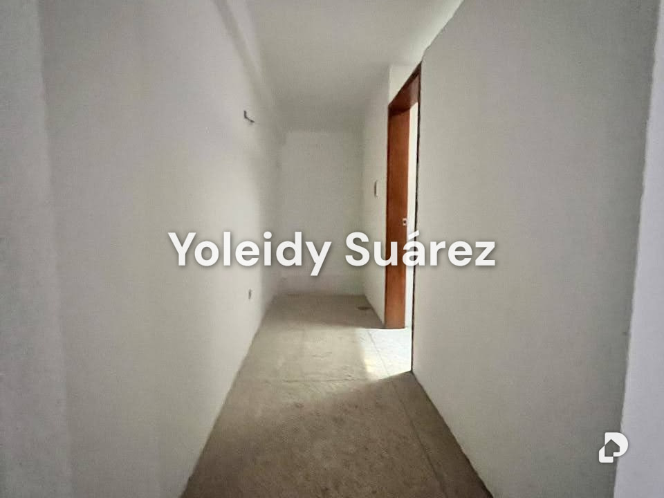 Local comercial en Los Guayos – 16