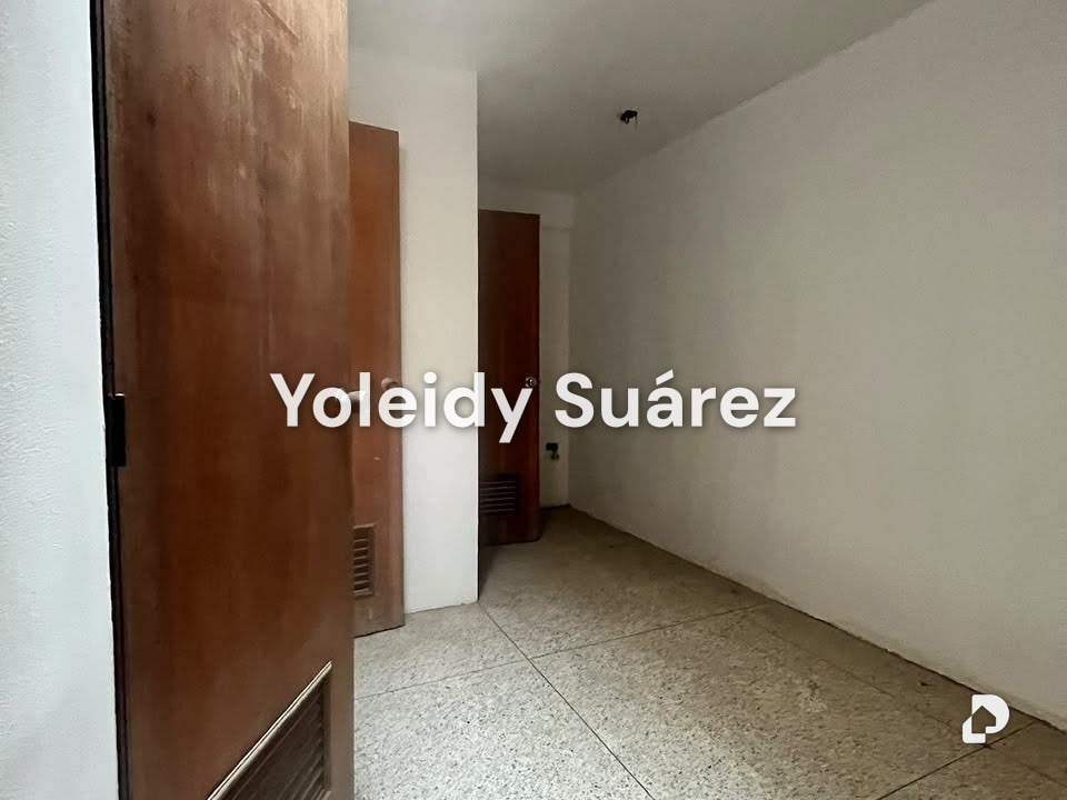 Local comercial en Los Guayos – 6