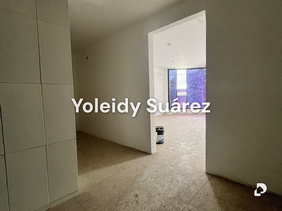 Local comercial en Los Guayos – 14