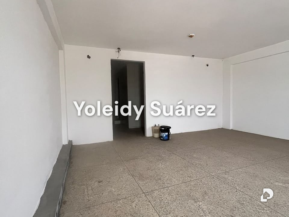 Local comercial en Los Guayos – 8