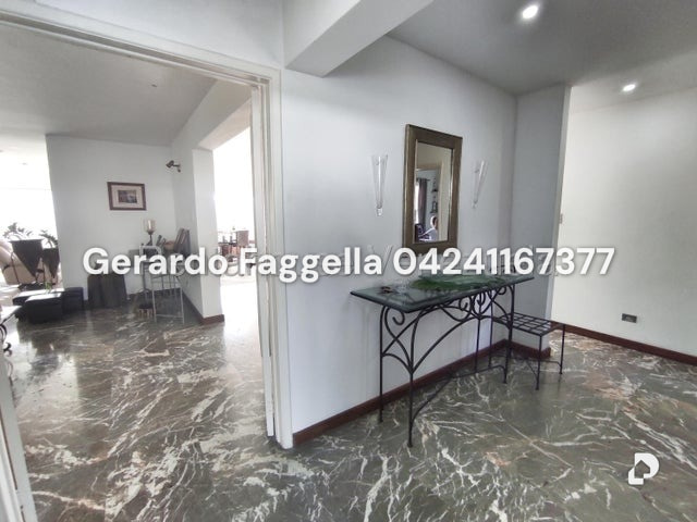Casa en Santa Paula, Caracas – 4