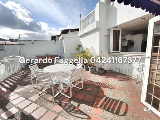 Casa en Santa Paula, Caracas – 7