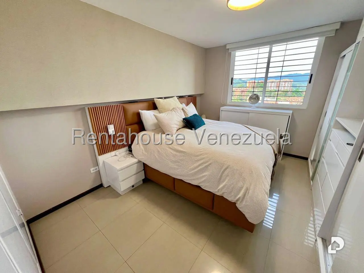 Apartamento en Colinas de La Tahona, Caracas – 13