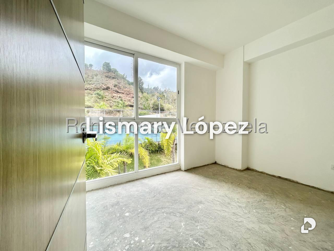 Apartamento en Solar del Hatillo, Caracas – 28