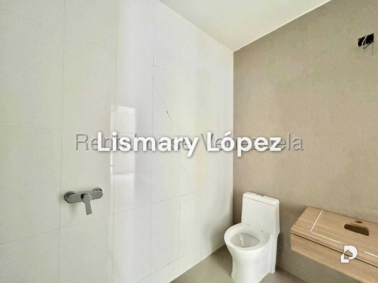 Apartamento en Solar del Hatillo, Caracas – 24