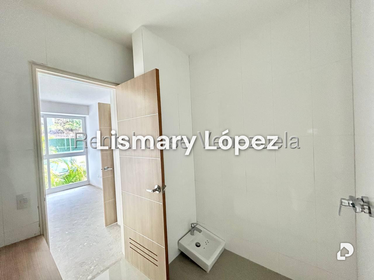 Apartamento en Solar del Hatillo, Caracas – 25