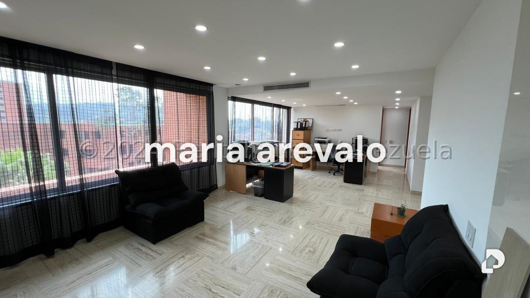 Apartment in Las Mercedes, Caracas – 4