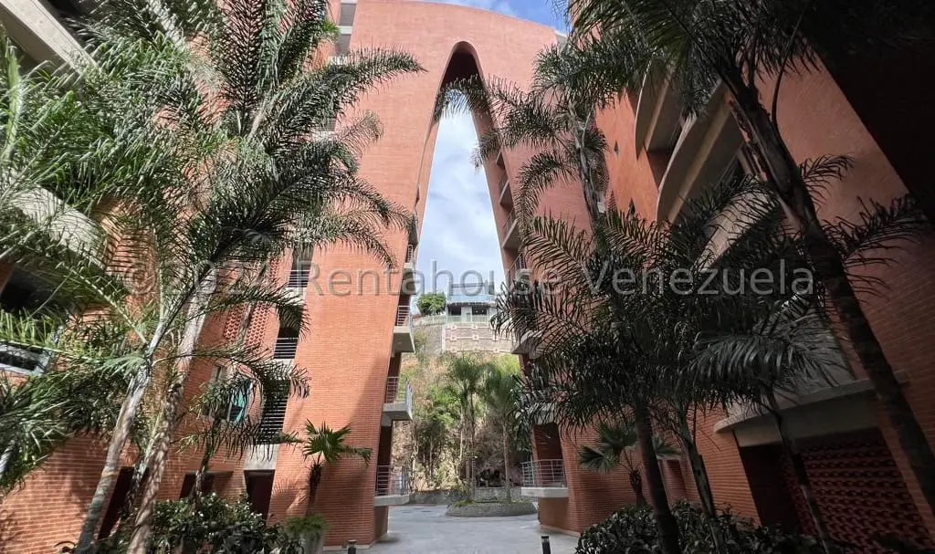 Apartment in Las Mercedes, Caracas - 1