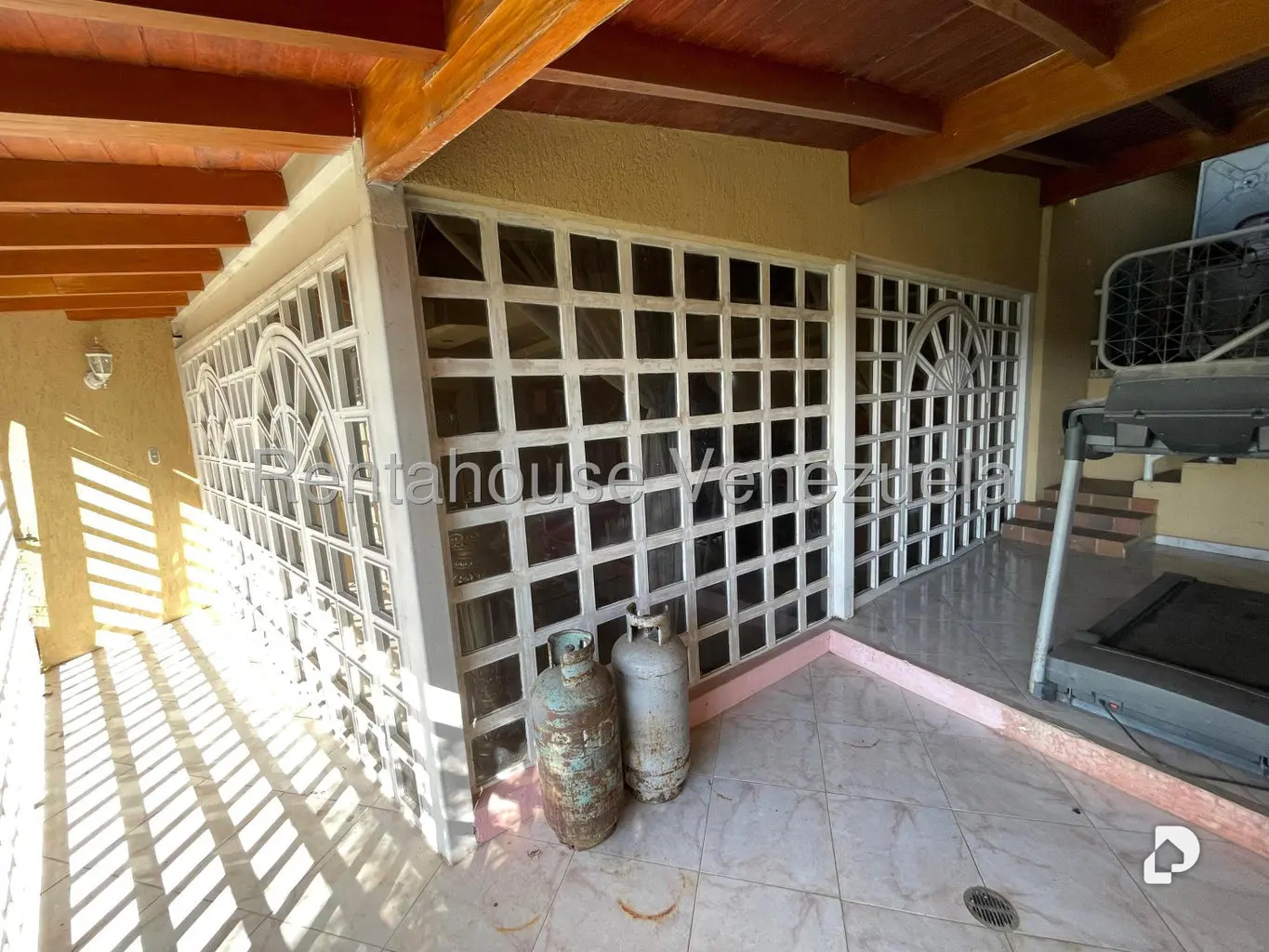 Casa en Los Naranjos (del Cafetal), Caracas – 15