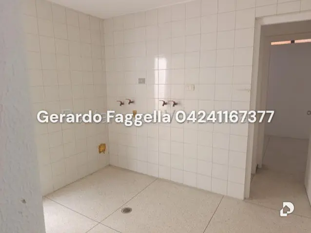 Casa en Prados del Este, Caracas – 13
