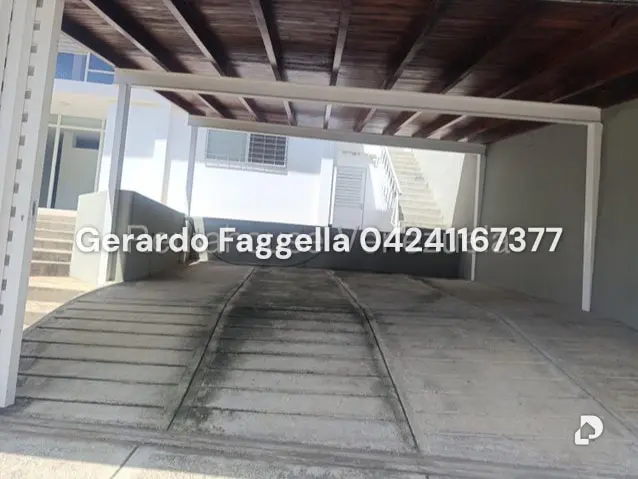 Casa en Prados del Este, Caracas – 24