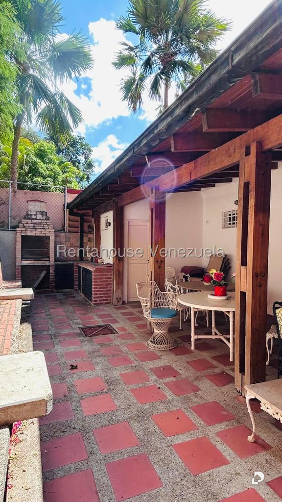 Casa en Lomas de Chuao, Caracas – 21