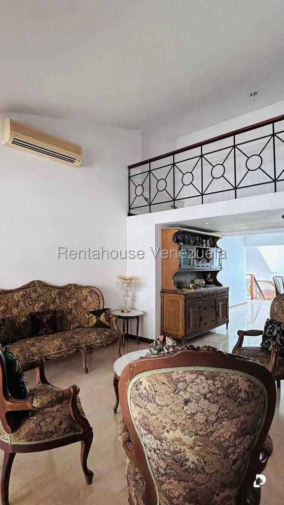 Casa en Lomas de Chuao, Caracas – 6