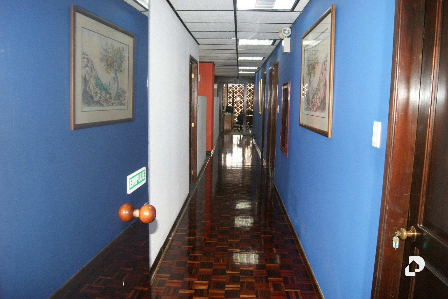 Office in Chuao, Caracas – 17