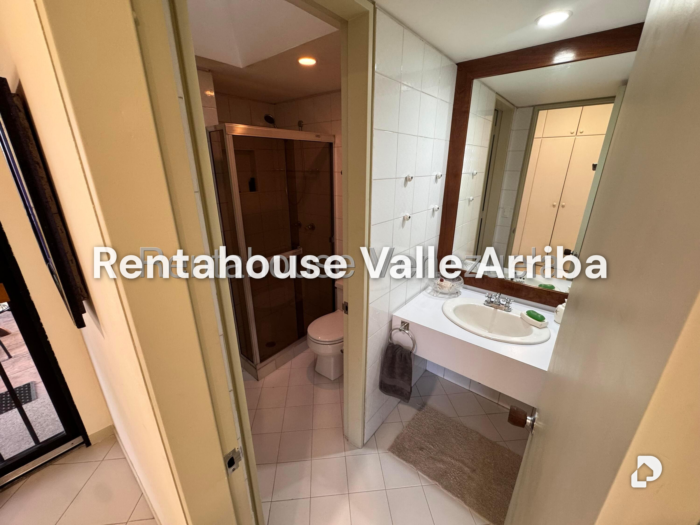 Apartamento en Colinas de Valle Arriba, Caracas – 8