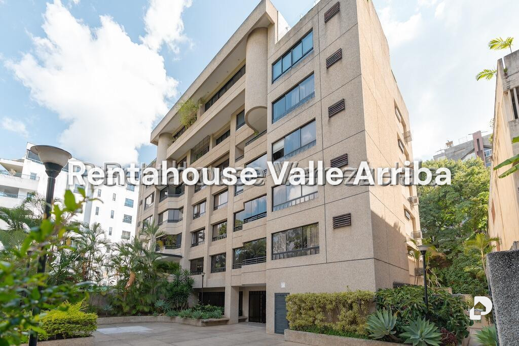 Apartamento en Colinas de Valle Arriba, Caracas – 1