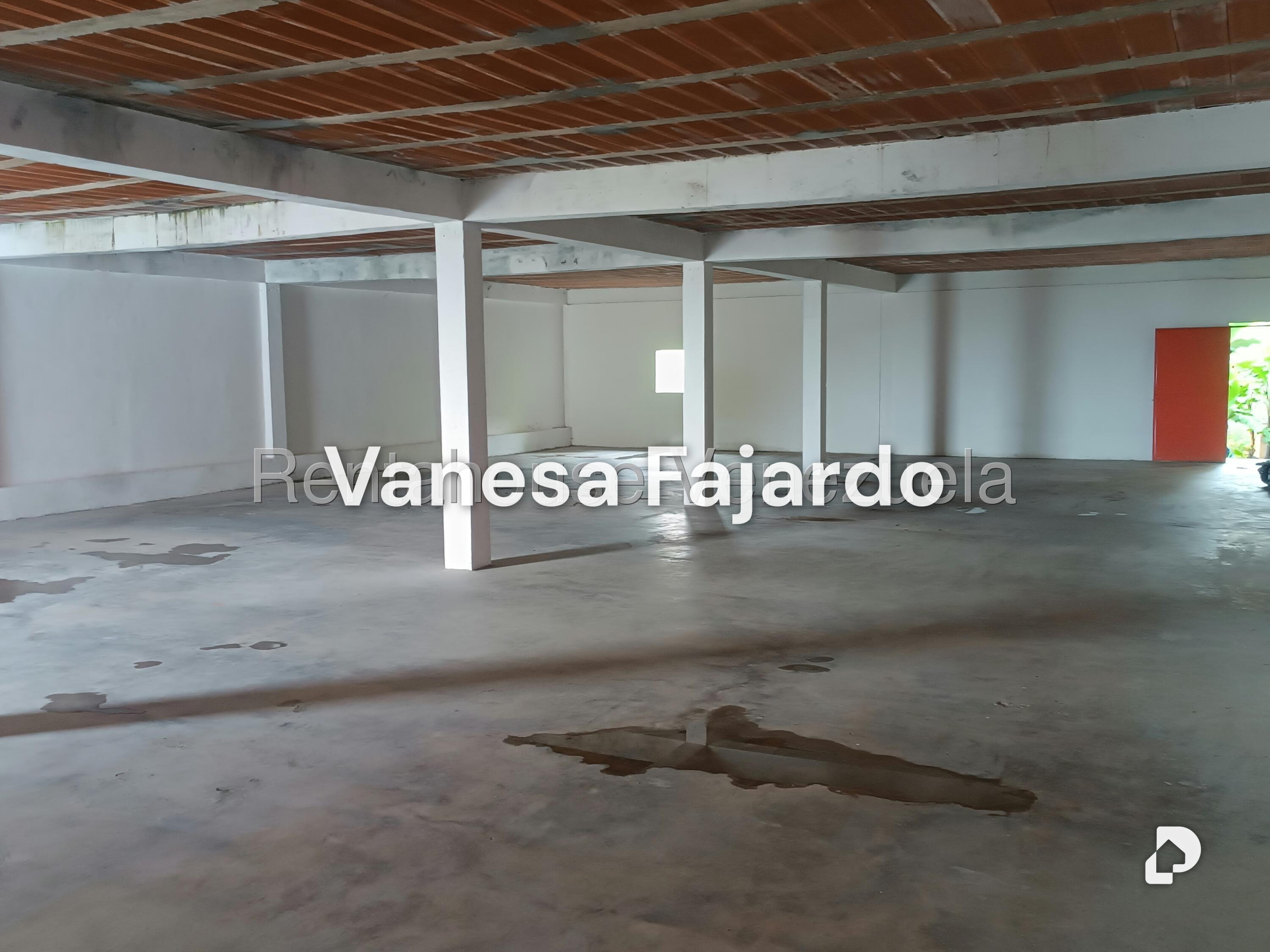 Local comercial en Municipio Carrizal, Carrizal – 28