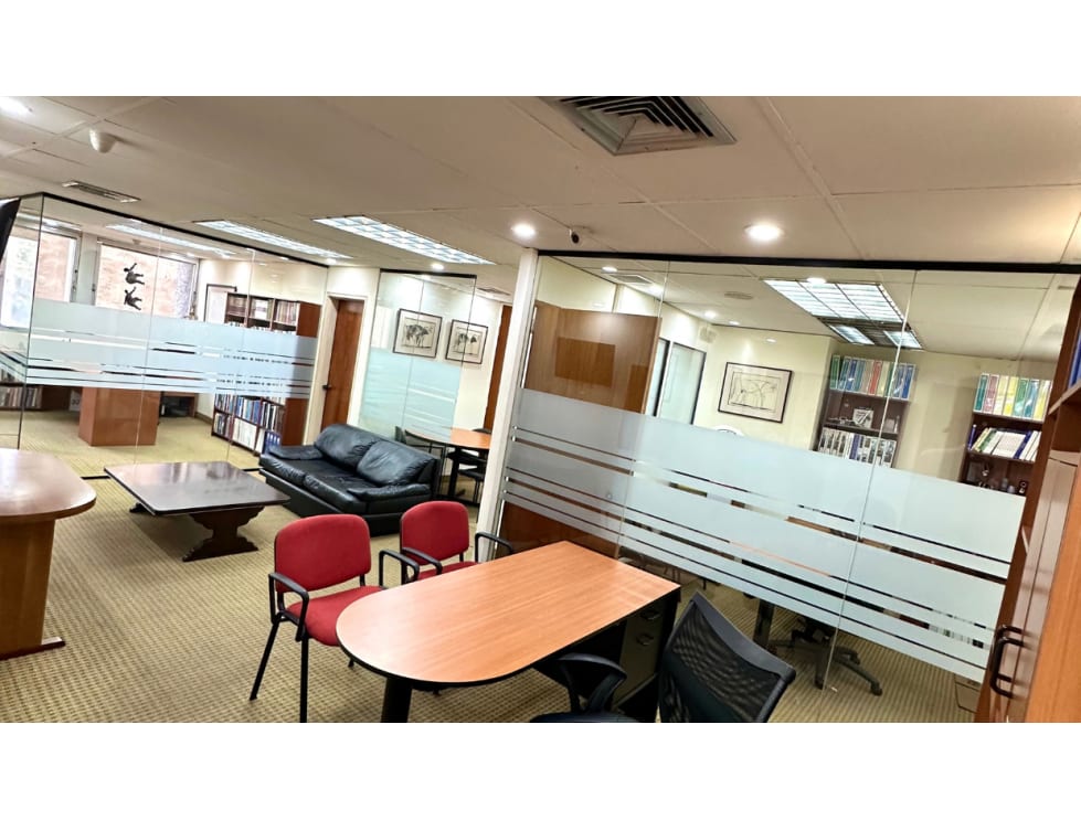 Oficina en Altamira, Caracas - 1