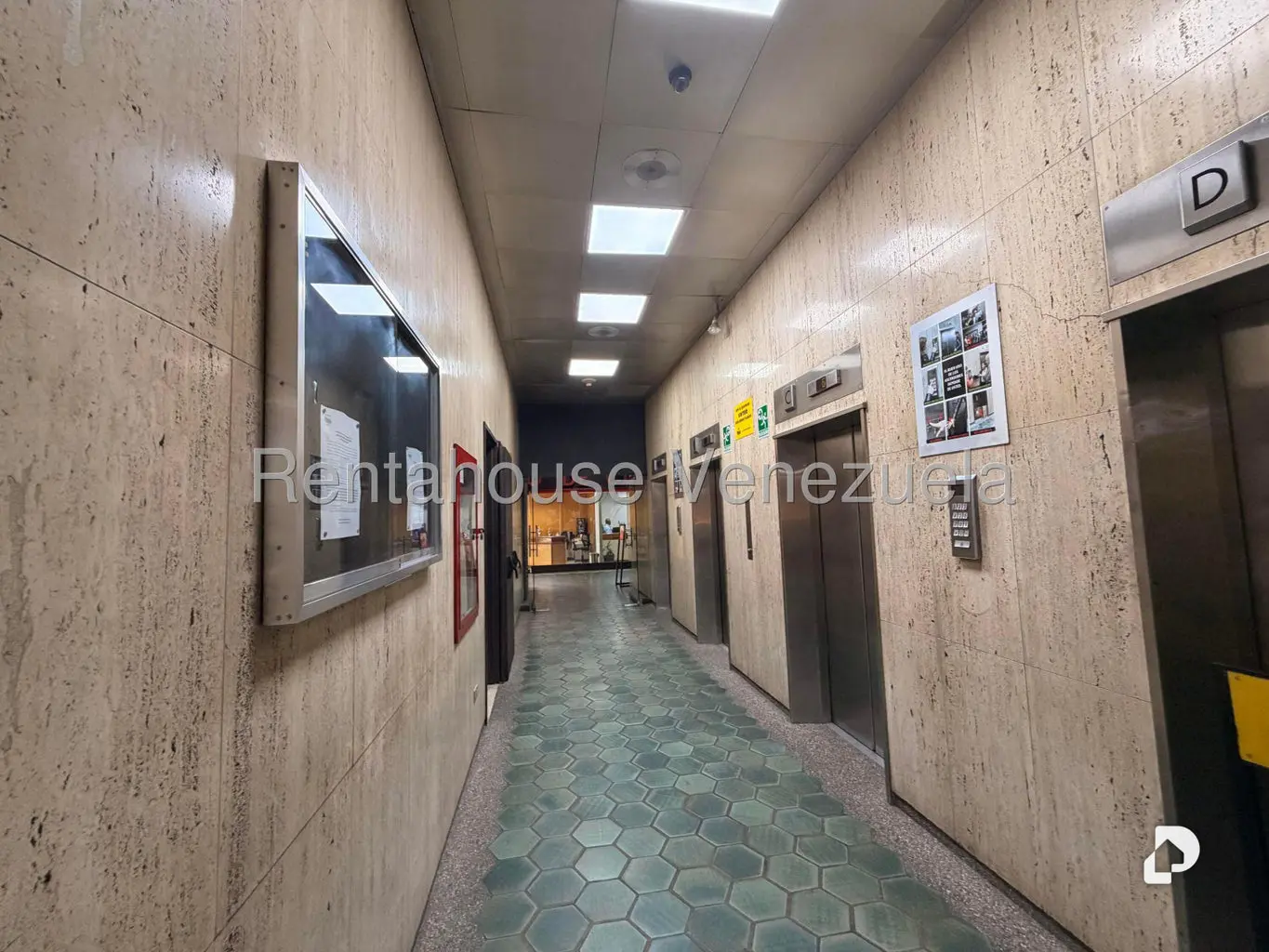 Local comercial en Chacao, Caracas – 20