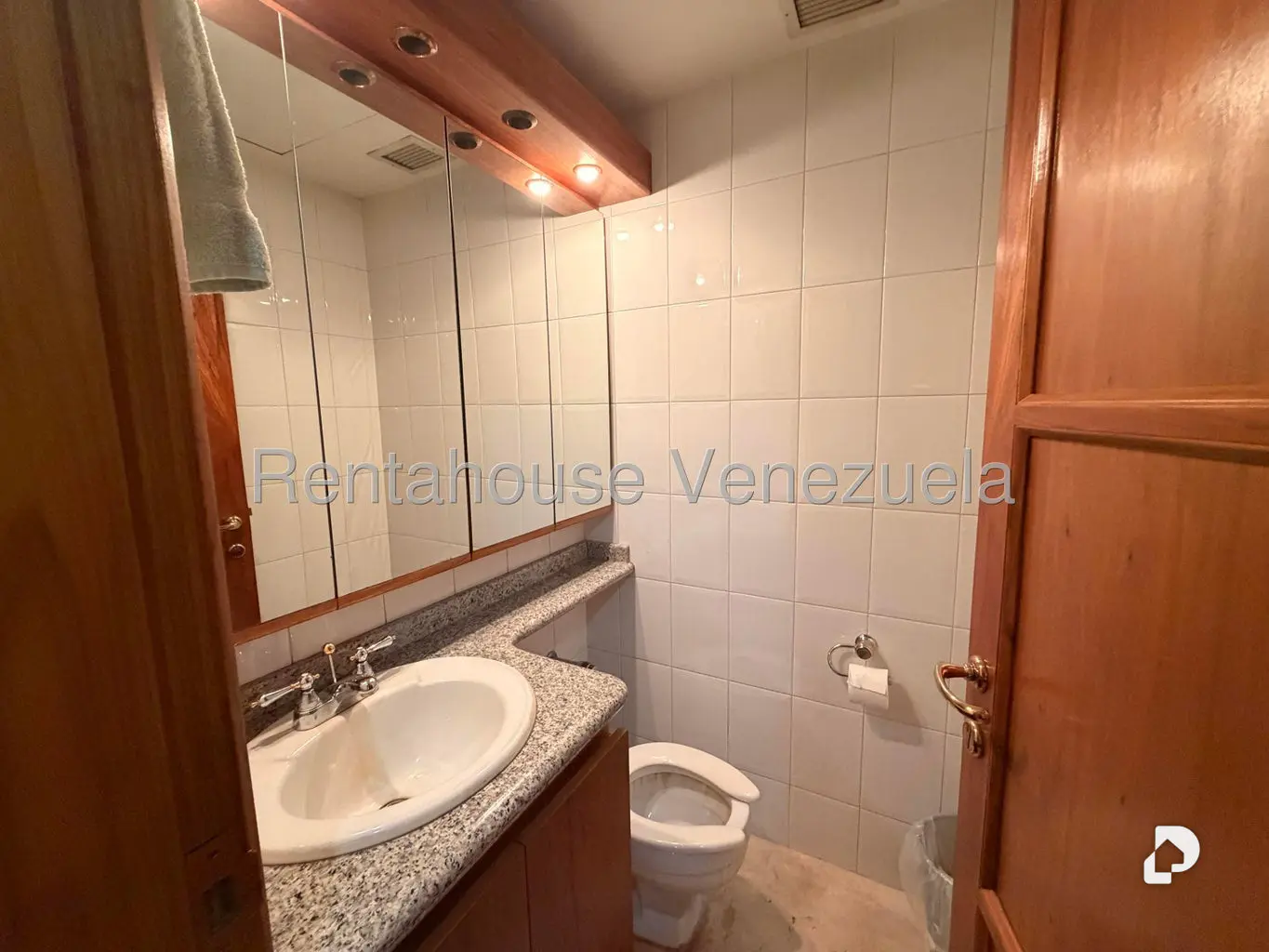Local comercial en Chacao, Caracas – 14