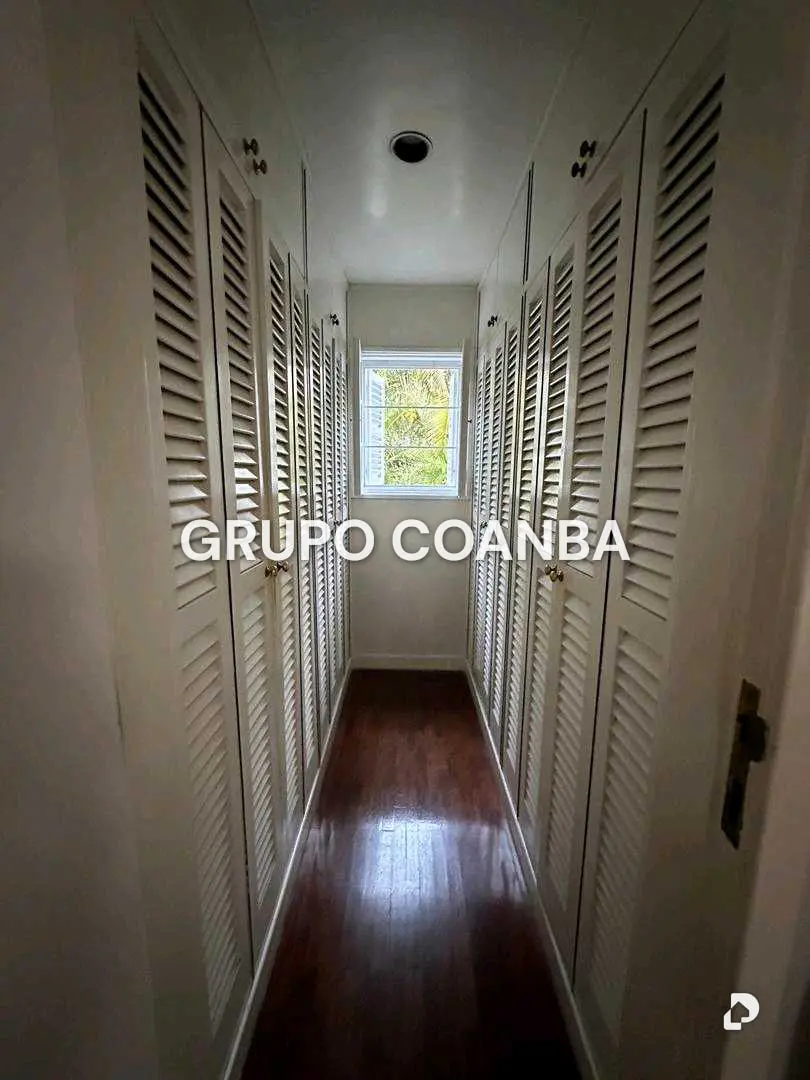 Casa en Altamira, Caracas – 11