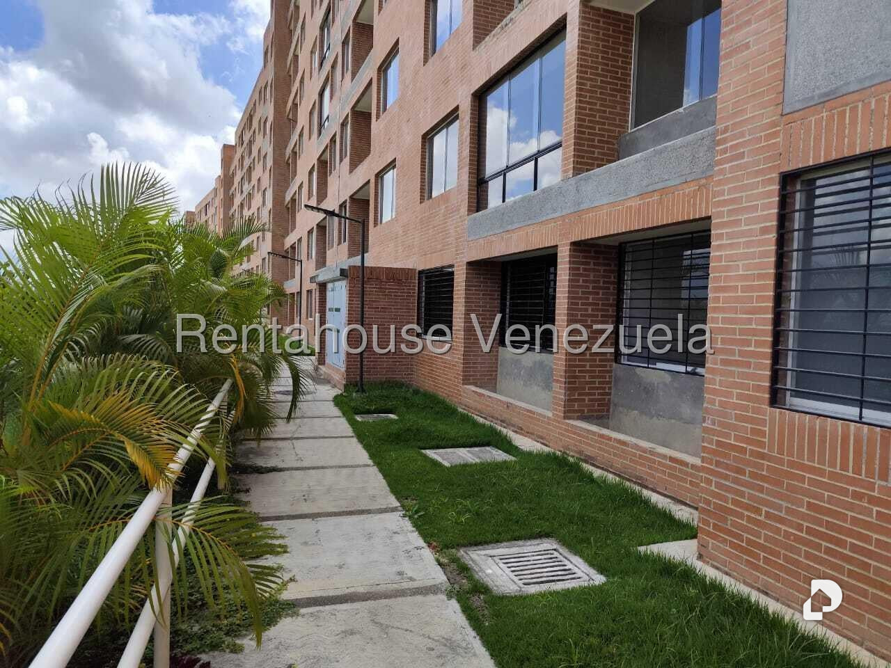 Apartamento en El Hatillo, Caracas – 2