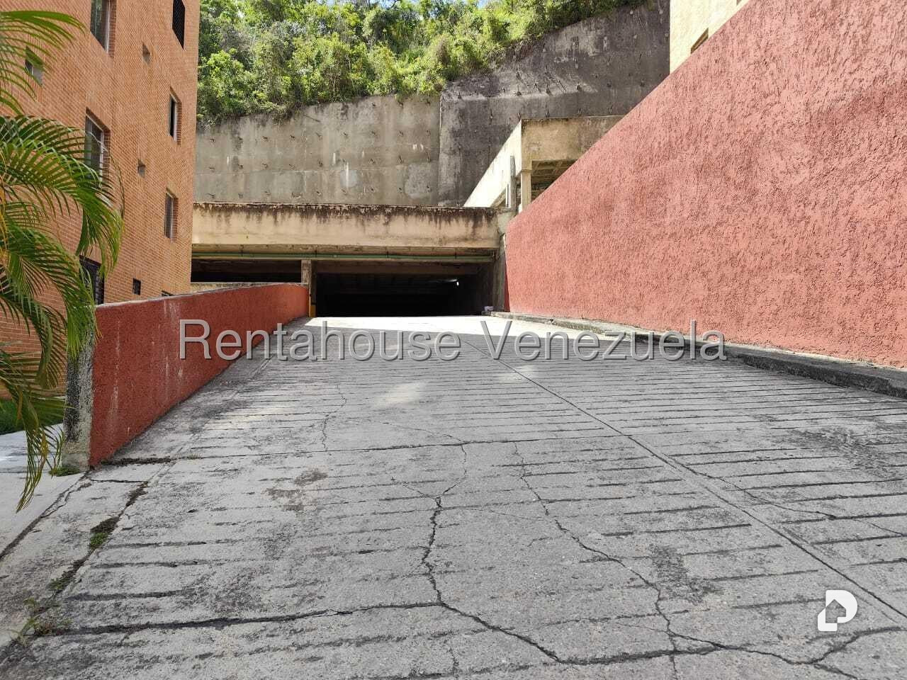 Apartamento en El Hatillo, Caracas – 24