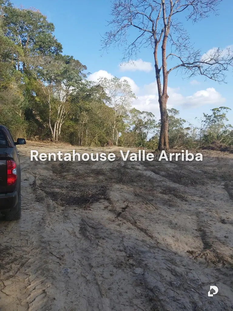 Terreno en Alto Hatillo, Caracas – 21