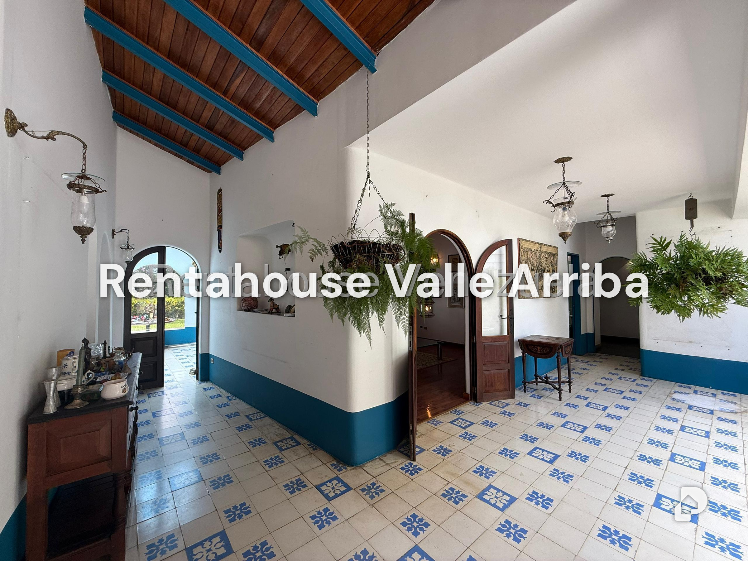 Casa en Cerro Verde, Caracas – 7
