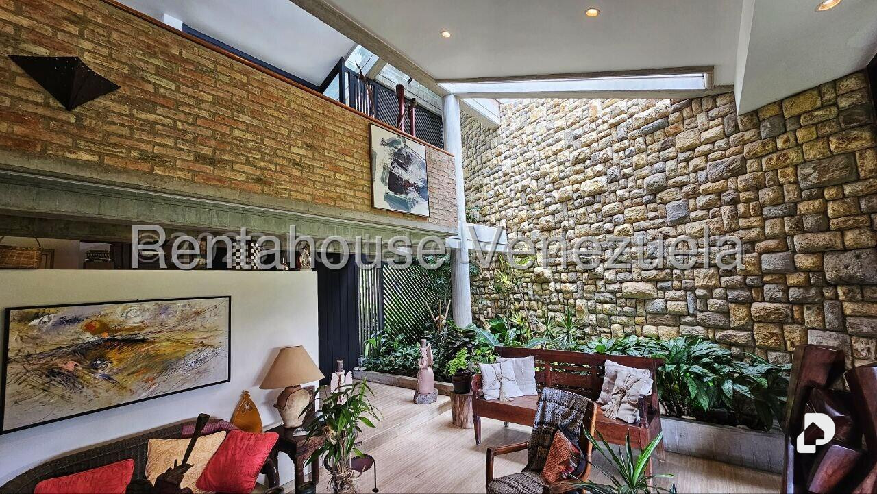 Casa en Alto Hatillo, Caracas – 11
