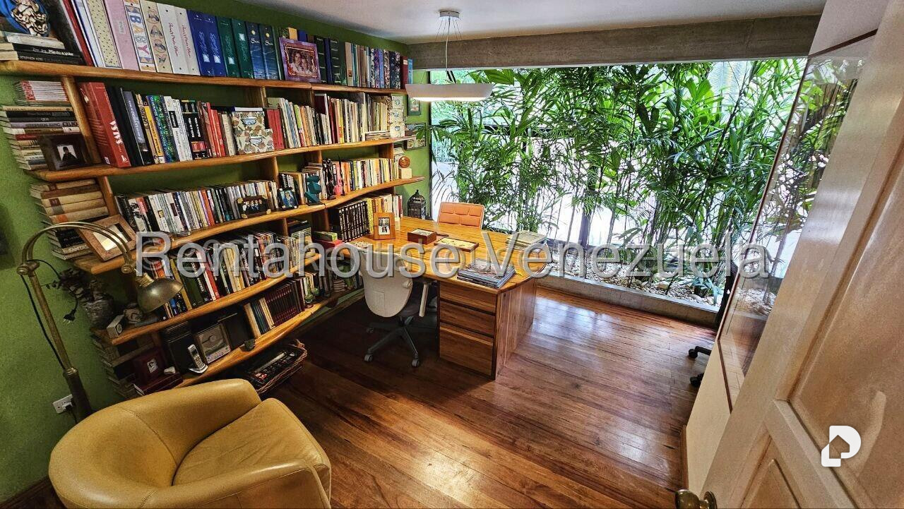 Casa en Alto Hatillo, Caracas – 20
