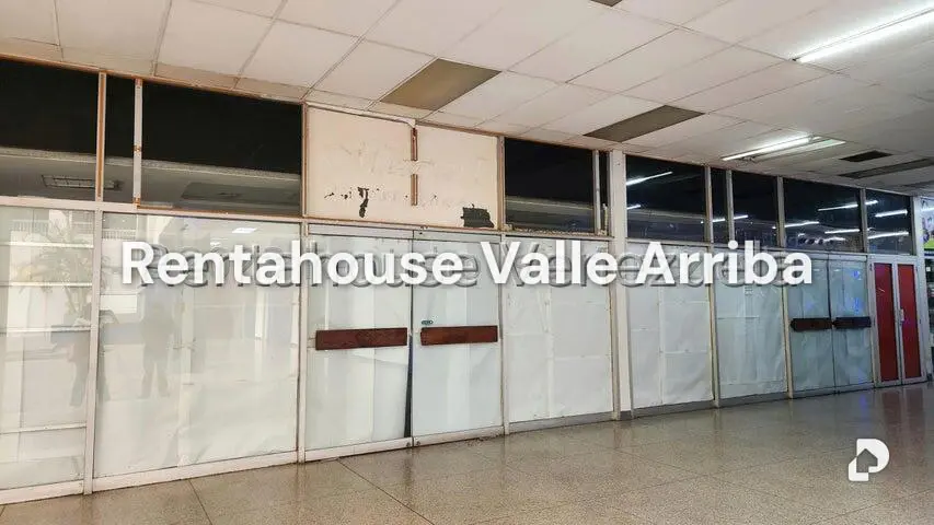 Local comercial en Los Chaguaramos, Caracas – 2