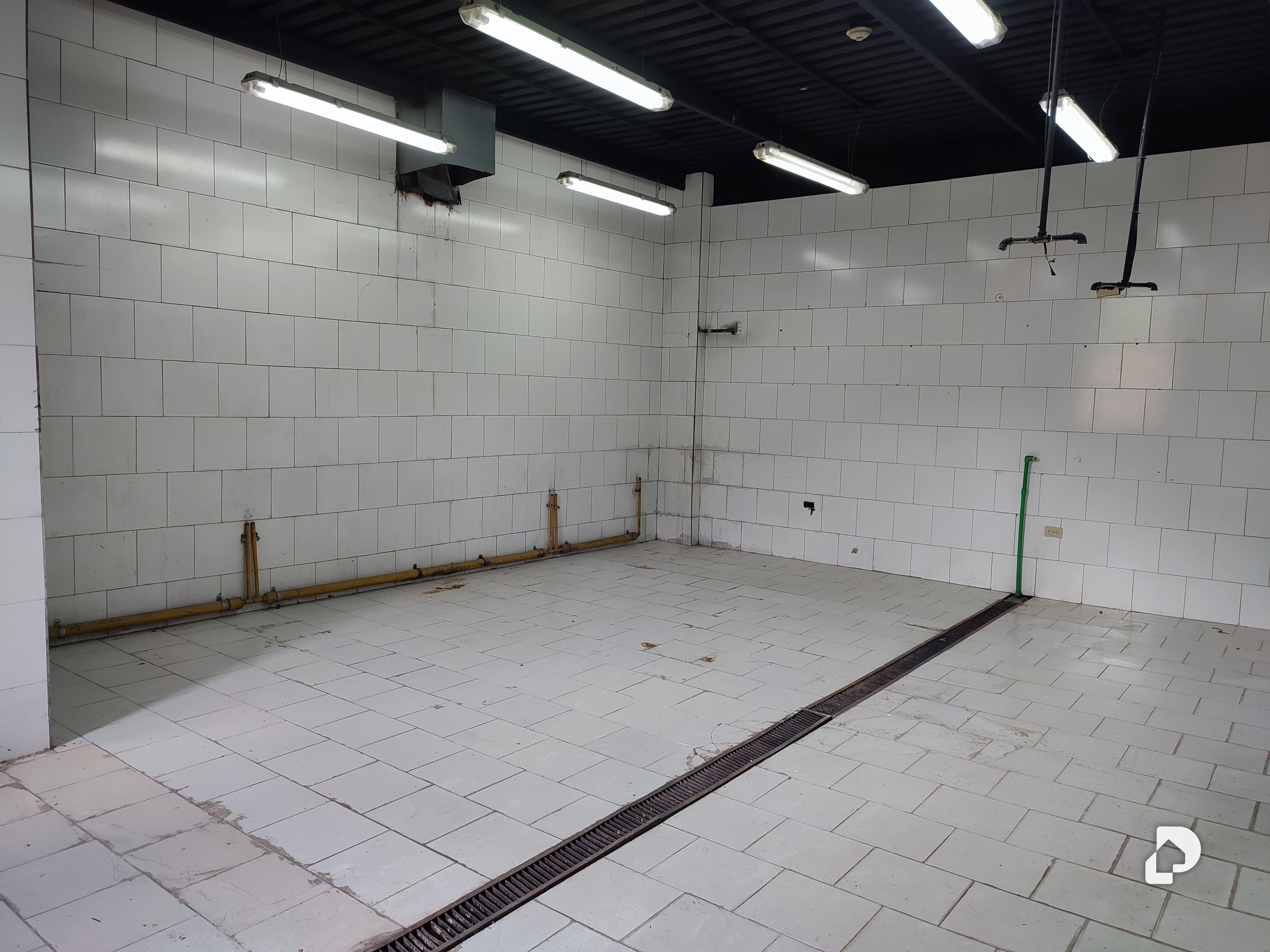 Local comercial en El Hatillo, Caracas – 10