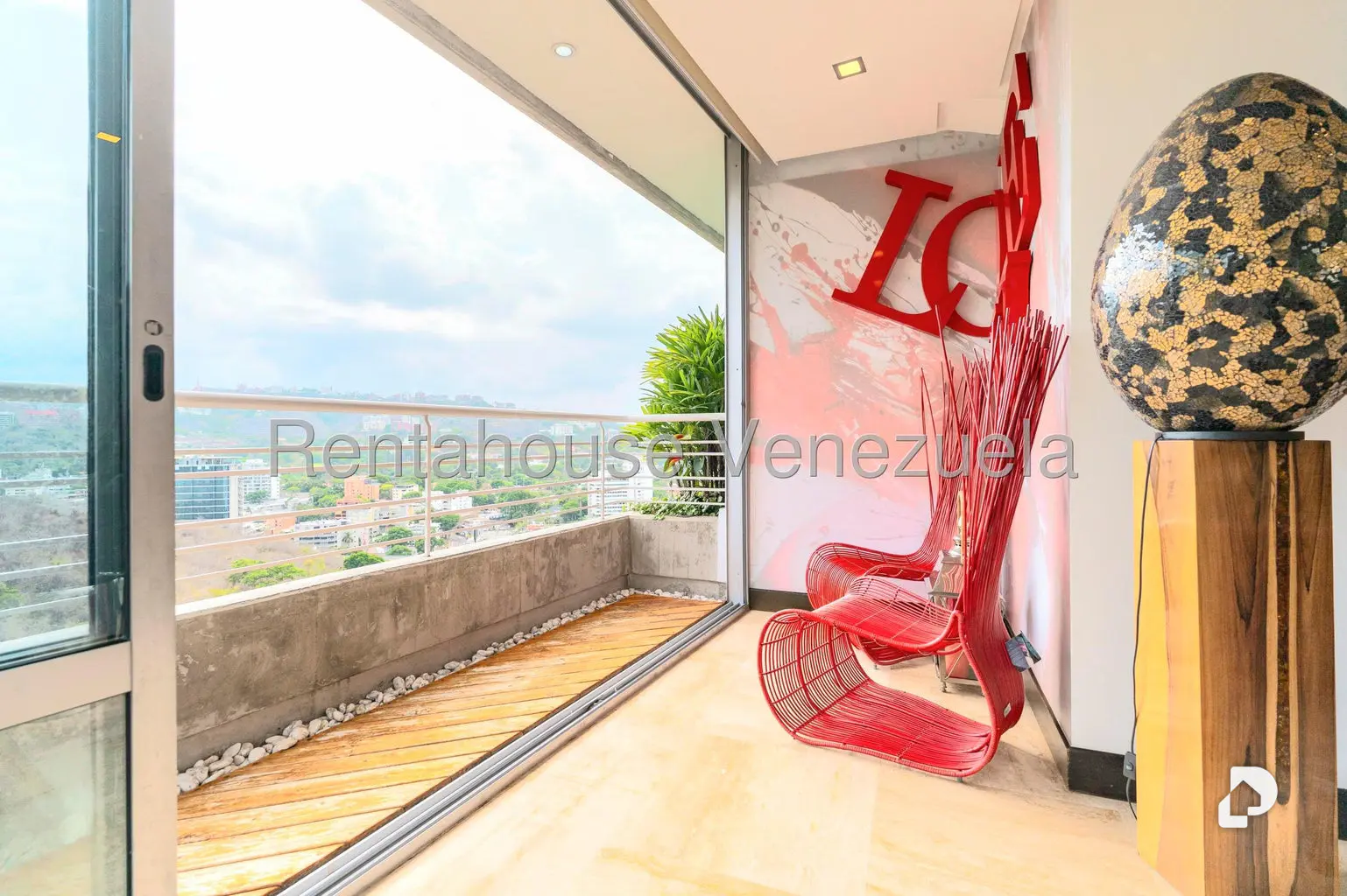 Apartamento en Lomas de Las Mercedes, Caracas – 11