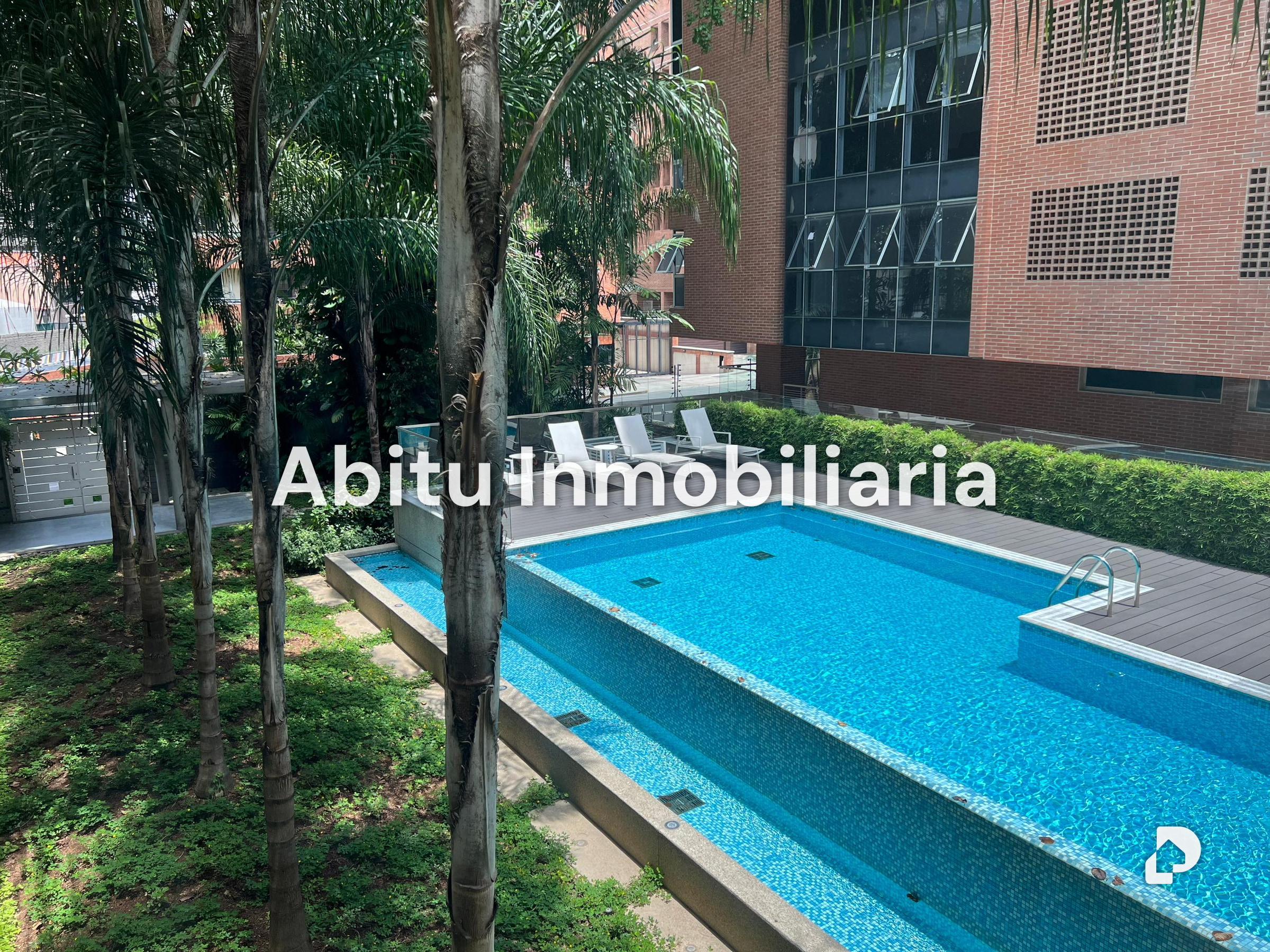 Apartamento en Campo Alegre, Caracas – 1