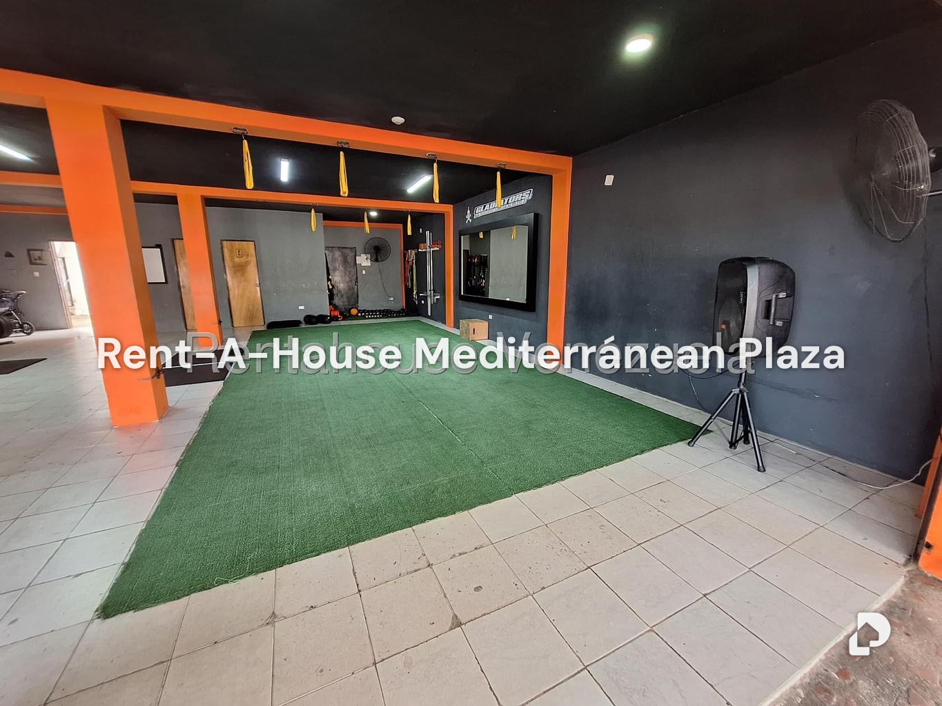 Local comercial en Altos de La Esmeralda, San Diego – 6