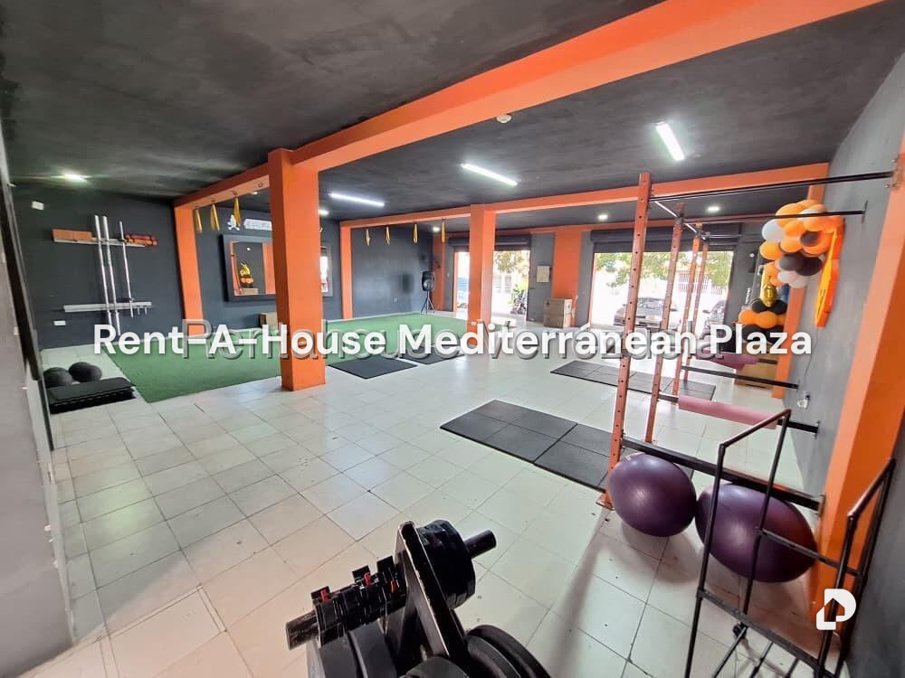 Local comercial en Altos de La Esmeralda, San Diego – 5
