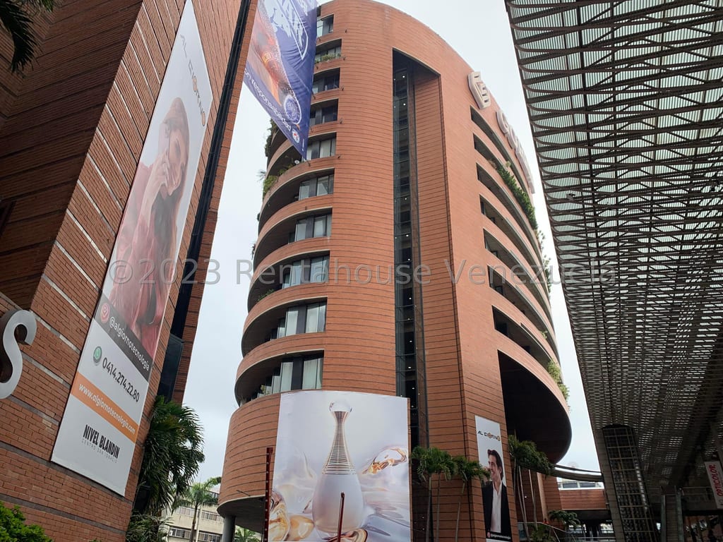Oficina en La Castellana, Caracas - 1